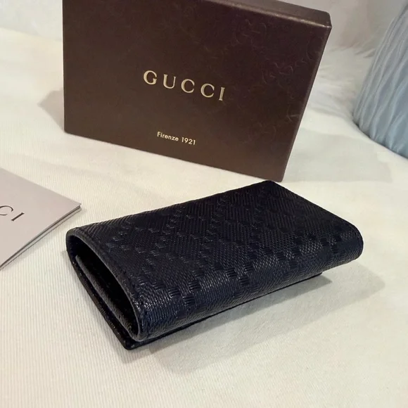 Gucci Diamanté 6 Ring Keycase - Picture 10 of 16